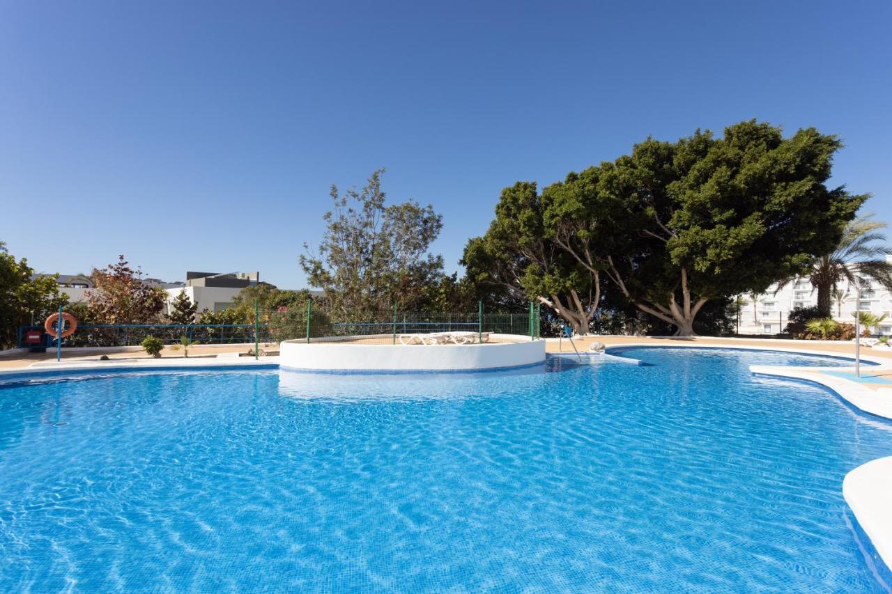 Paradise Beach Suite Адехе Экстерьер фото